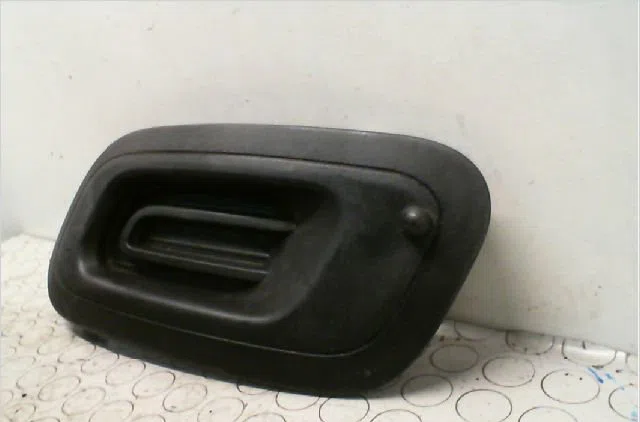 Obturateur phare additionnel g pare-choc av Fiat PANDA (312_, 319_) 1.2 (312pxa1a) (2012) occasion