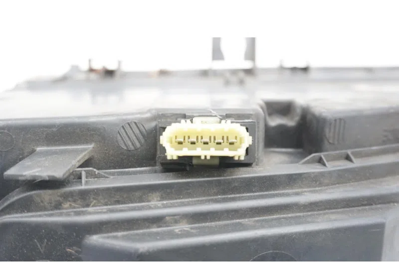 Optique avant principal droit (feux)(phare) pour CITROEN XANTIA PHASE 2