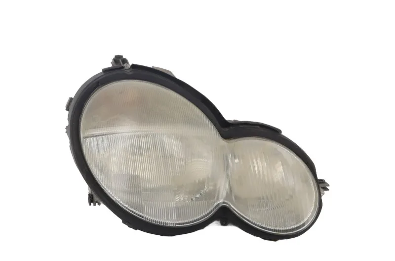 Optique avant principal droit (feux)(phare) pour MERCEDES CLASSE C 203 COUPE...