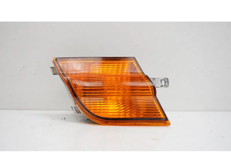 Optique avant secondaire droit (feux)(clignotant) pour NISSAN MICRA 3 PHASE 1