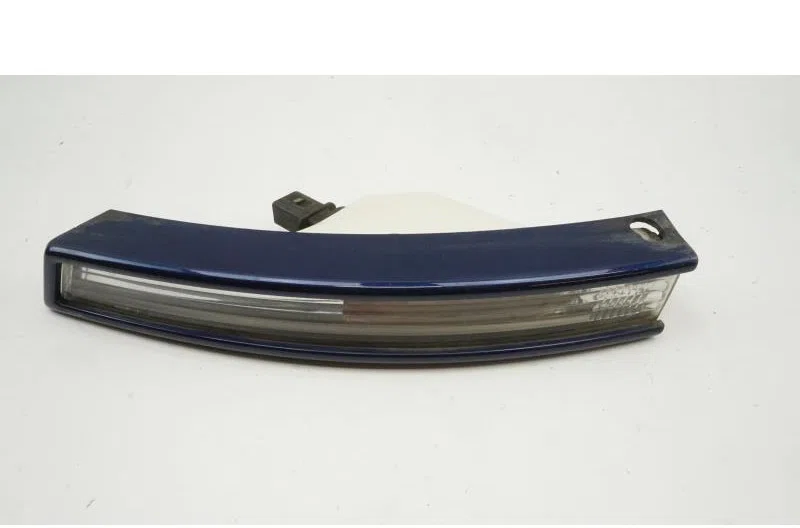 Optique avant secondaire gauche (feux)(clignotant) pour VOLKSWAGEN PASSAT 5
