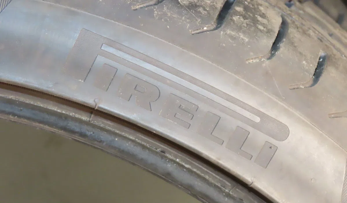 Paire de pneus Bmw 5 (F10) M5 (2011-2016) occasion