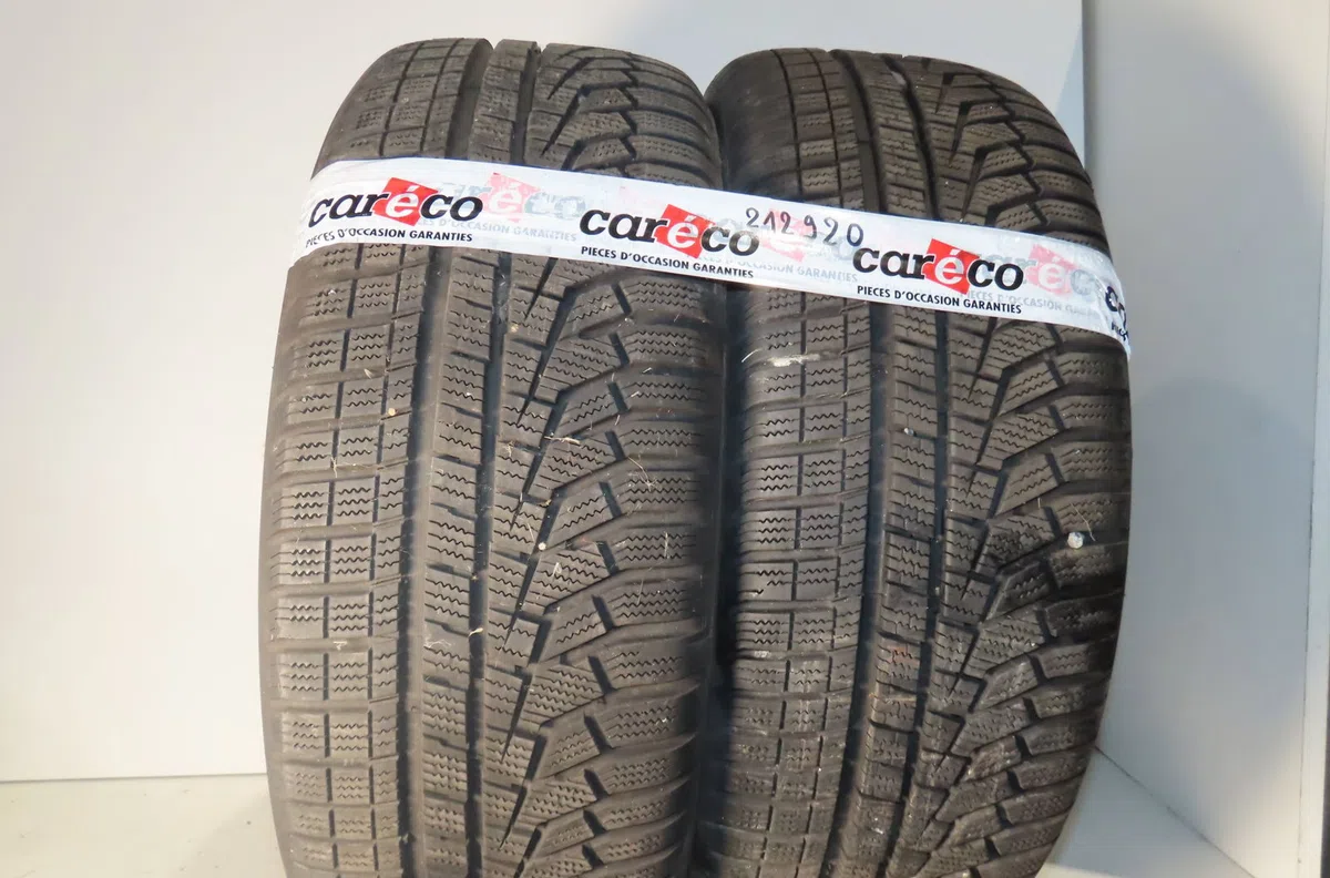 Paire de pneus Ford S-MAX (WA6) 2.0 tdci (2006-2014) occasion