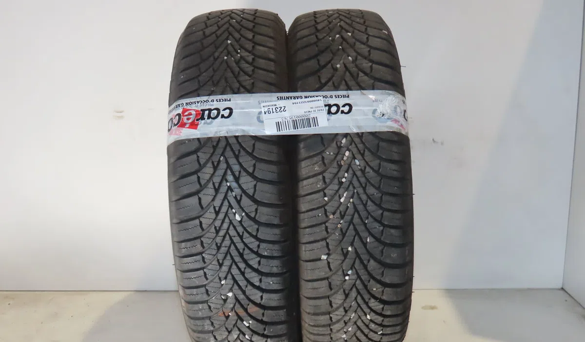 Paire de pneus Peugeot 206 3-5 portes (2A-C) 1.4 i (1998-2012) 3 portes occasion