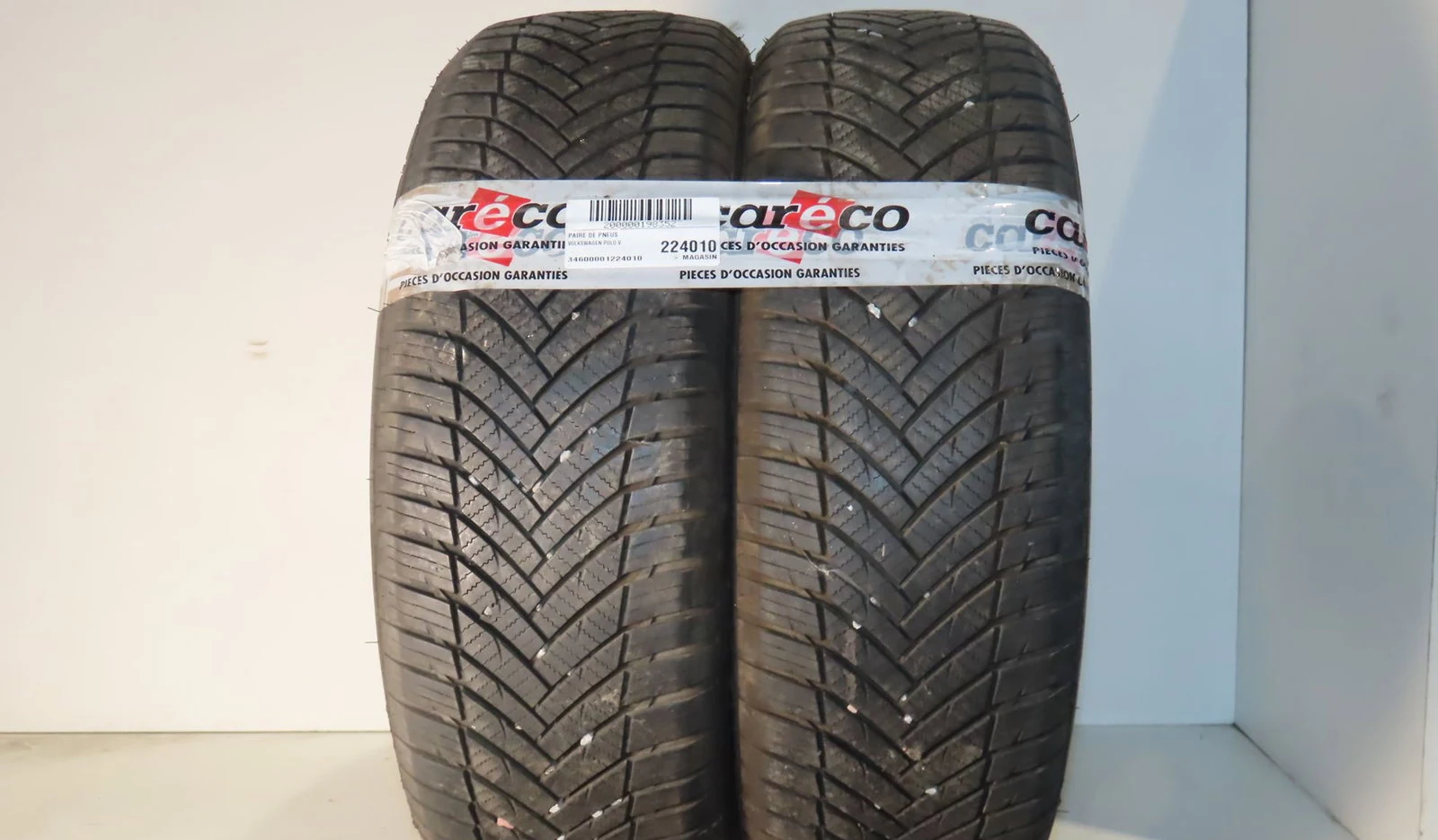 Paire de pneus Volkswagen POLO V (6R1, 6C1) 1.6 tdi (2009) 5 portes occasion