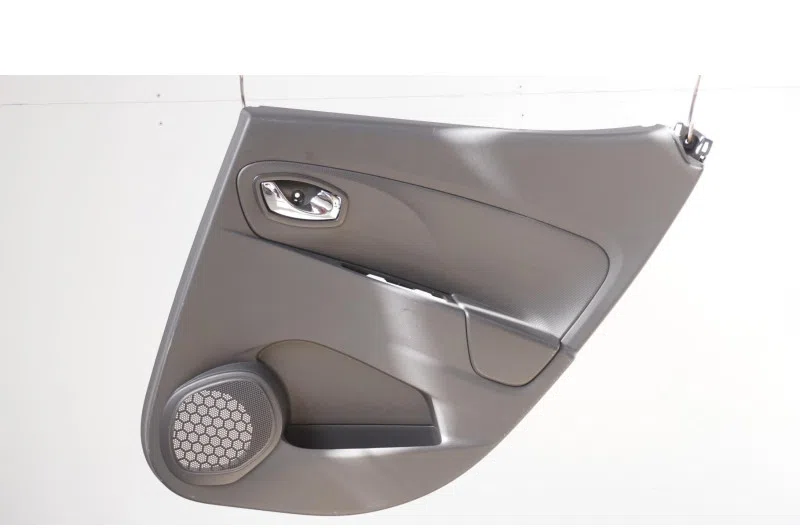Panneau de porte arriere droit pour RENAULT CLIO 4 PHASE 1