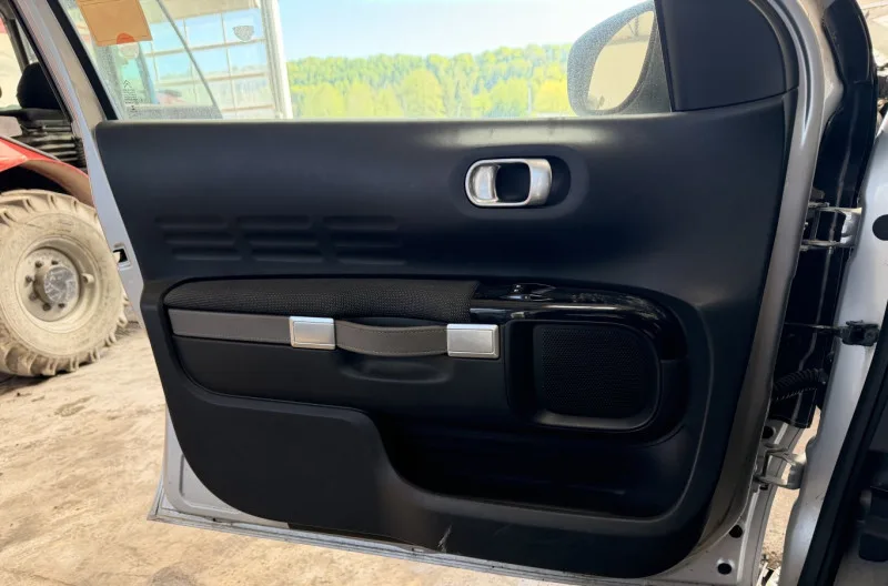 Panneau de porte avant gauche pour CITROEN C4 CACTUS
