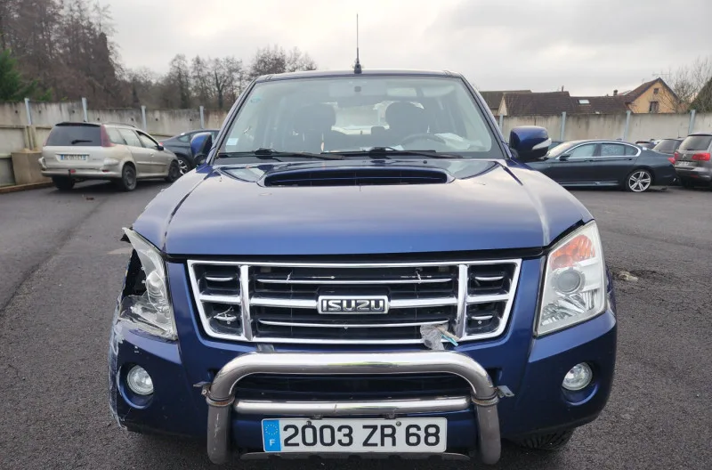 Panneau de porte avant gauche pour ISUZU D-MAX 1 PHASE 2