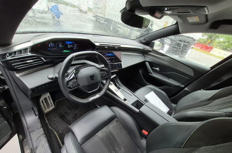 Panneau de porte avant gauche pour PEUGEOT 408