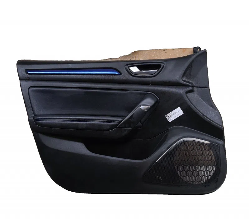 PANNEAU PORTE INTERIEUR AVANT GAUCHE RENAULT MEGANE IV 809018160R