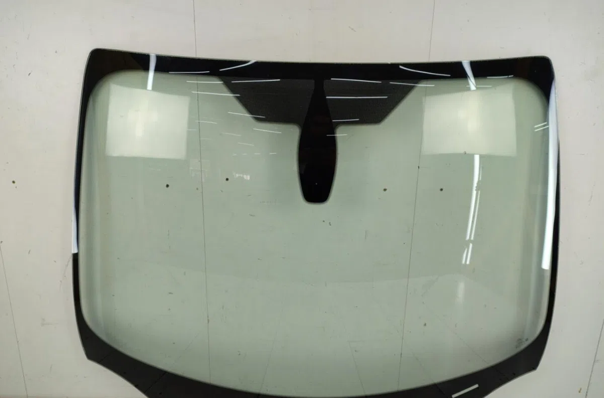 Pare-brise FORD FOCUS 3 PHASE 1 occasion