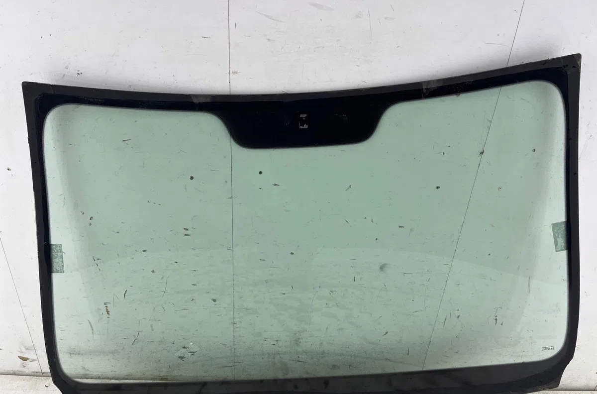 Pare-brise KIA CEE-D 1 SPORT WAGON PHASE 1 BREAK occasion