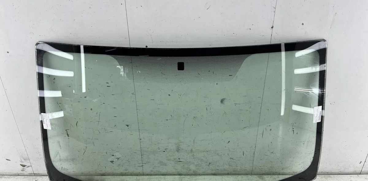 Pare-brise RENAULT KANGOO 1 PHASE 1 occasion