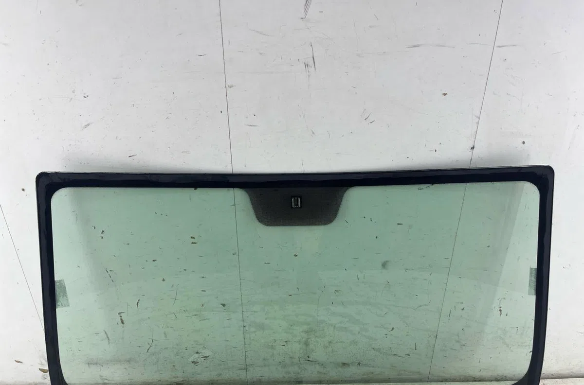 Pare-brise RENAULT KANGOO 1 PHASE 2 occasion