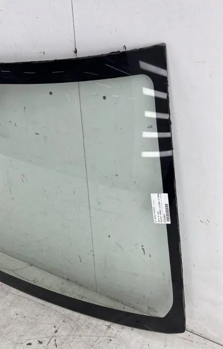 Pare-brise SUZUKI GRAND VITARA 2 PHASE 1 occasion