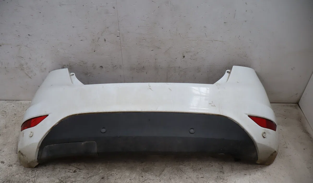 Pare-choc arrière Ford FIESTA VI (CB1, CCN) 1.5 tdci (2012-2017) occasion