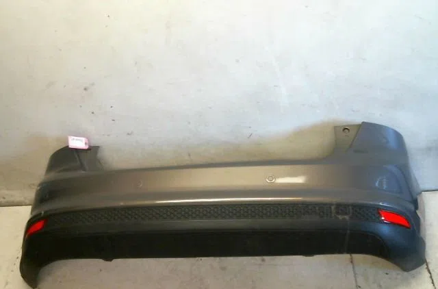 Pare-choc arrière Ford FOCUS III 1.6 ti (2010-2018) occasion