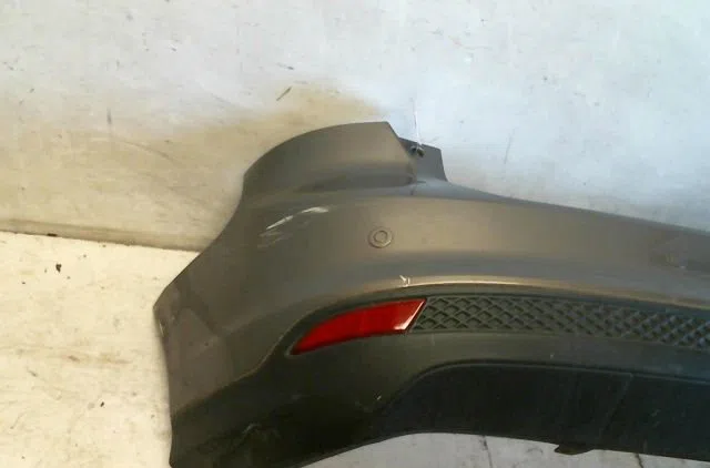 Pare-choc arrière Ford FOCUS III 1.6 ti (2010-2018) occasion