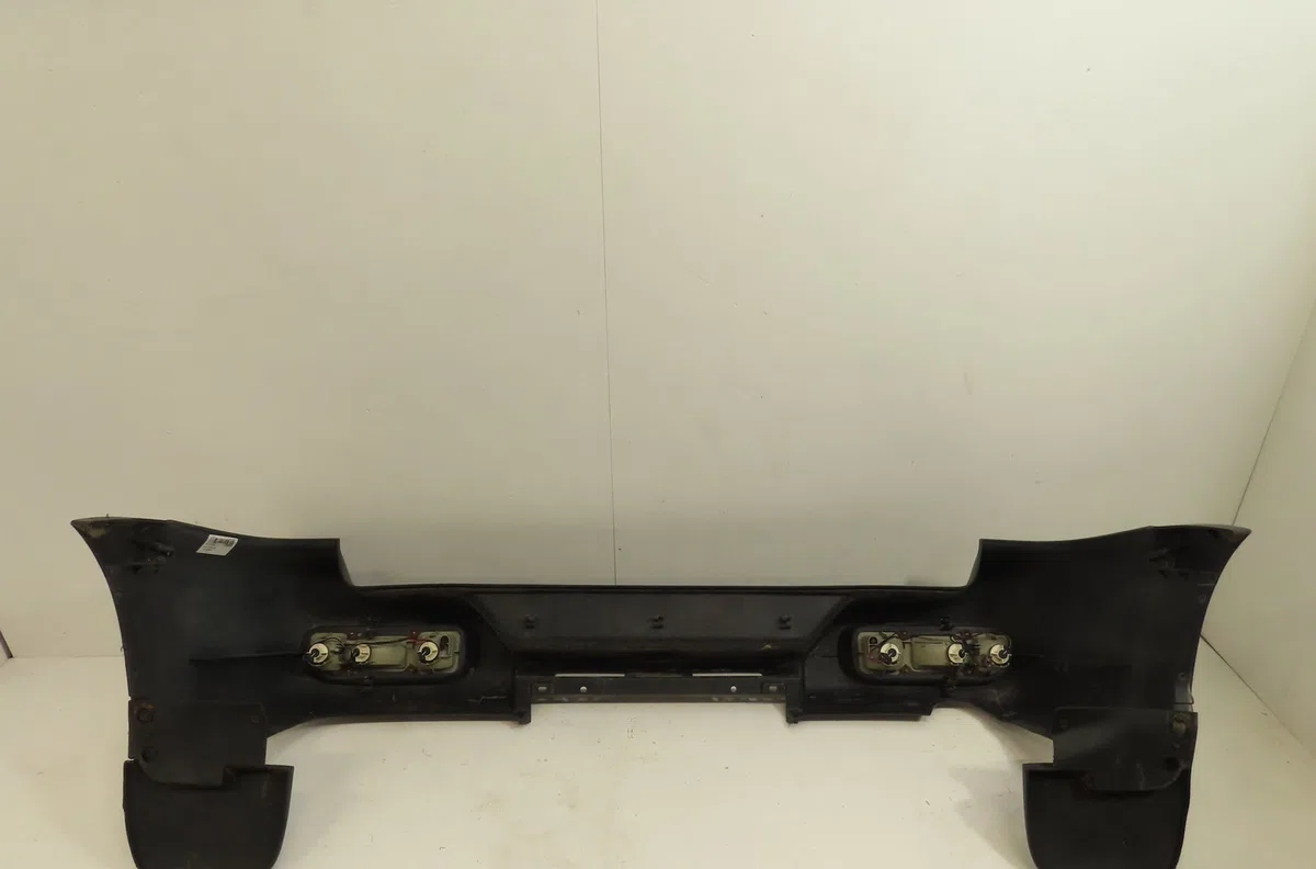 Pare-choc arrière Ford MAVERICK (UDS, UNS) 2.7 td (1993-1996) occasion