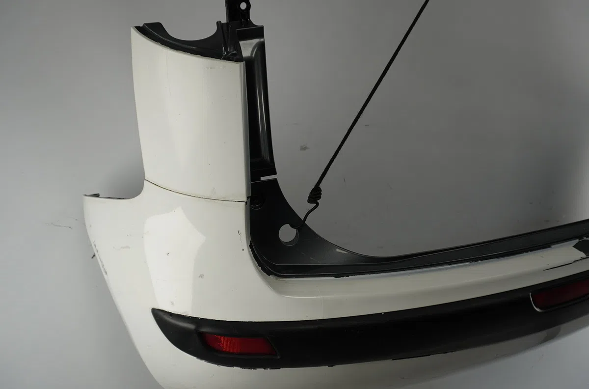Pare-choc arrière Nissan NOTE (E11, NE11) 1.5 dci (2010-2012) occasion