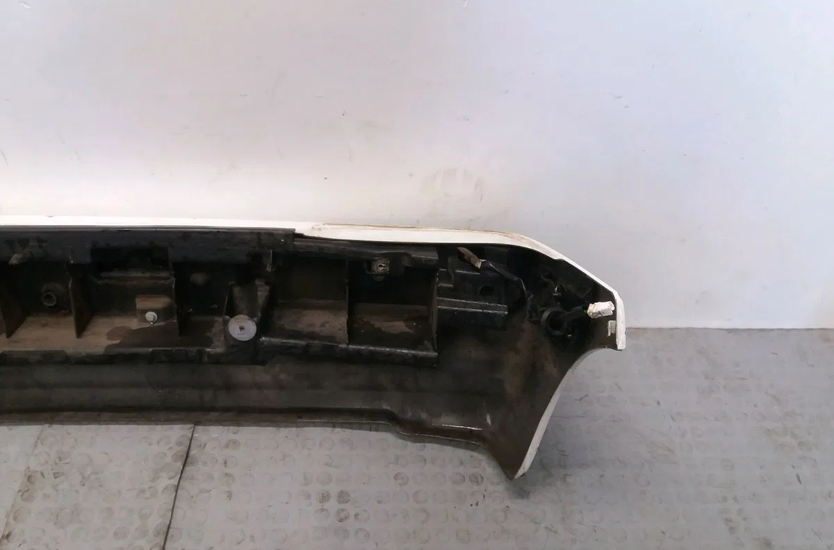 Pare-choc arrière Peugeot 106 I (1A, 1C) 1.0 (1991-1996) occasion