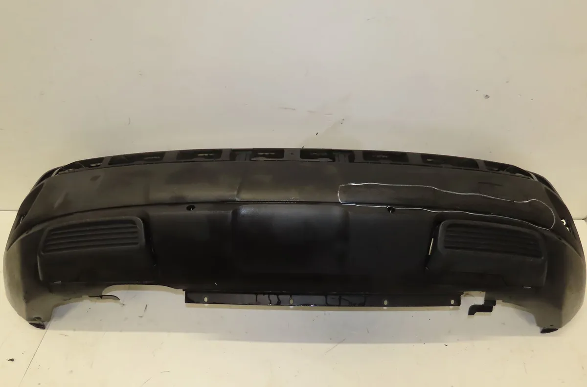 Pare-choc arrière Peugeot 3008 SUV (MC_, MR_, MJ_, M4_) 1.2 thp- puretech 130 (mrhnsm, mrhnsu, mrhnsj, mrhnyw,... (2016)