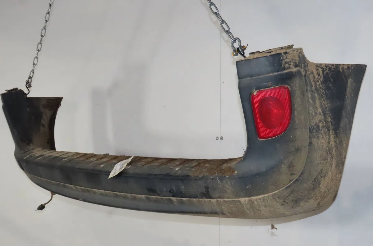 Pare-choc arrière Renault KANGOO Express (FW0-1_) 1.5 dci 75 (fw07, fw10, fw04) (2010) 4 portes occasion
