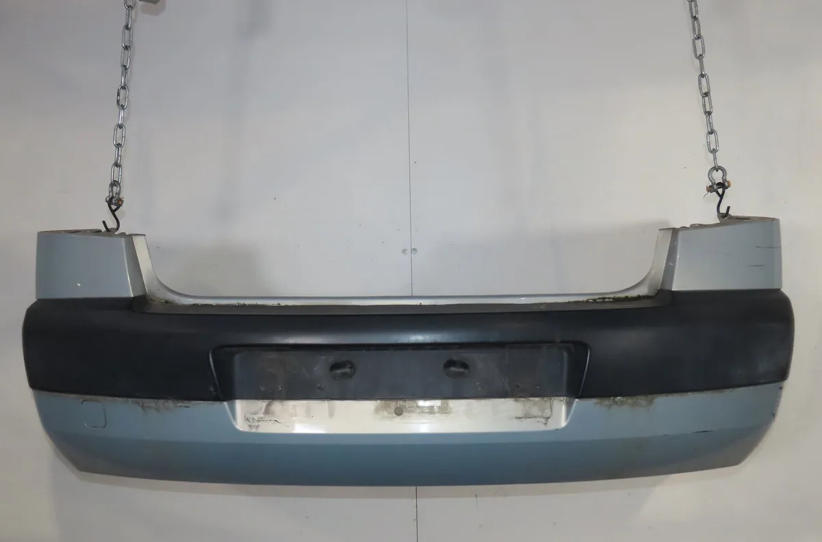 Pare-choc arrière Renault MEGANE II A trois volumes (LM0-1_) 1.6 (2003) 4 portes occasion