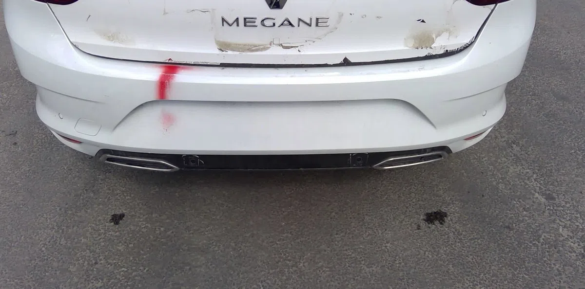 Pare-choc arrière Renault MEGANE IV 3-5 portes (B9A-M-N_) 1.5 dci 110 (b9a3) (2015) occasion
