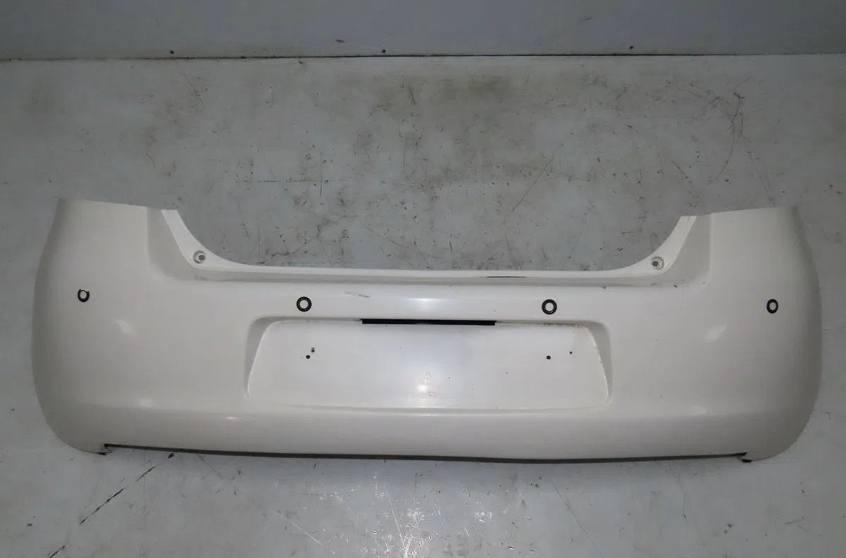 Pare-choc arrière Toyota YARIS (_P9_) 1.4 d-4d (nlp90_) (2005-2012) occasion