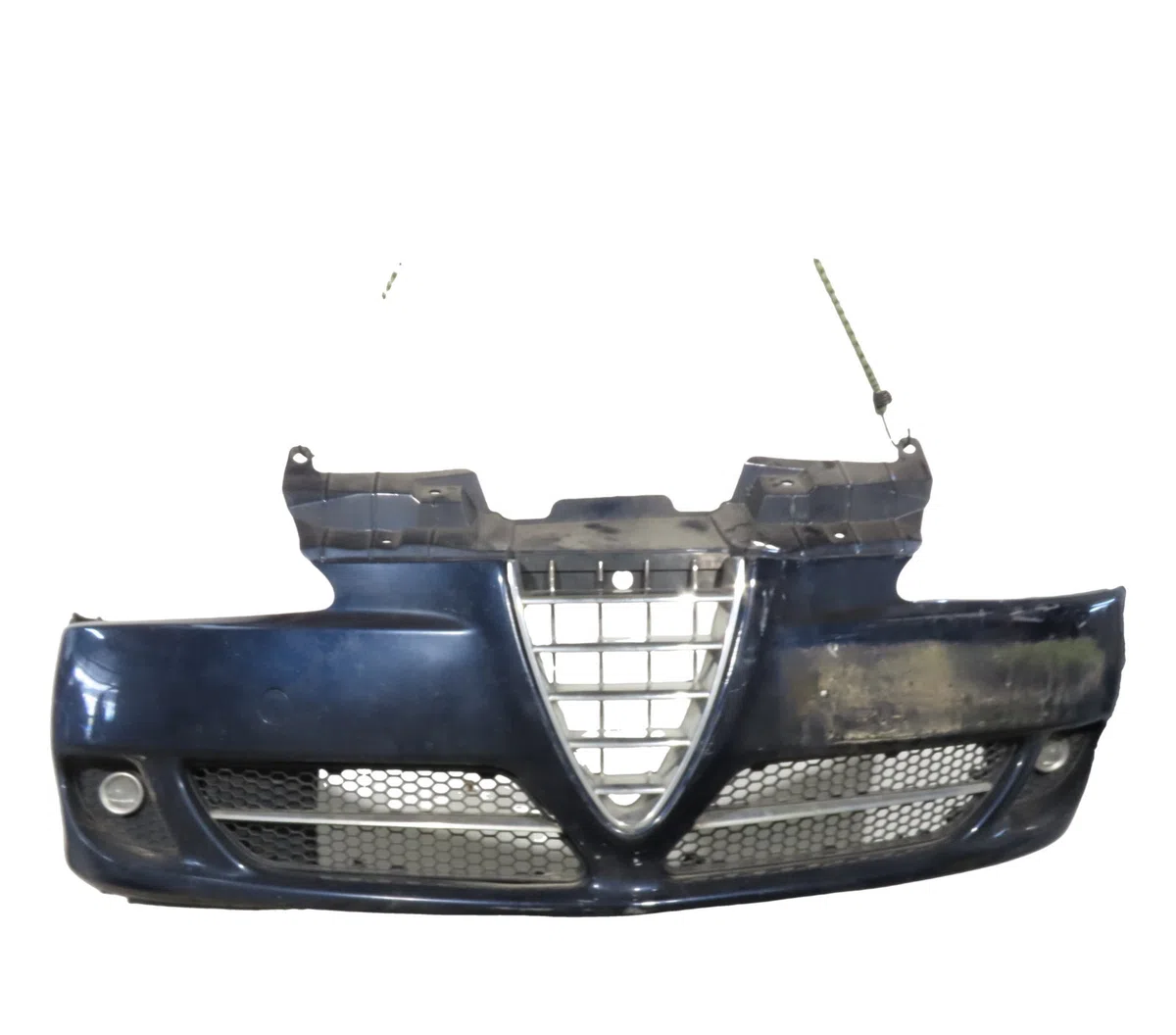 Pare-choc avant Alfa romeo 147 (937_) 1.9 jtdm 8v (937.axd1a, 937.axu1a, 937.bxu1a) (2005-2010) occasion