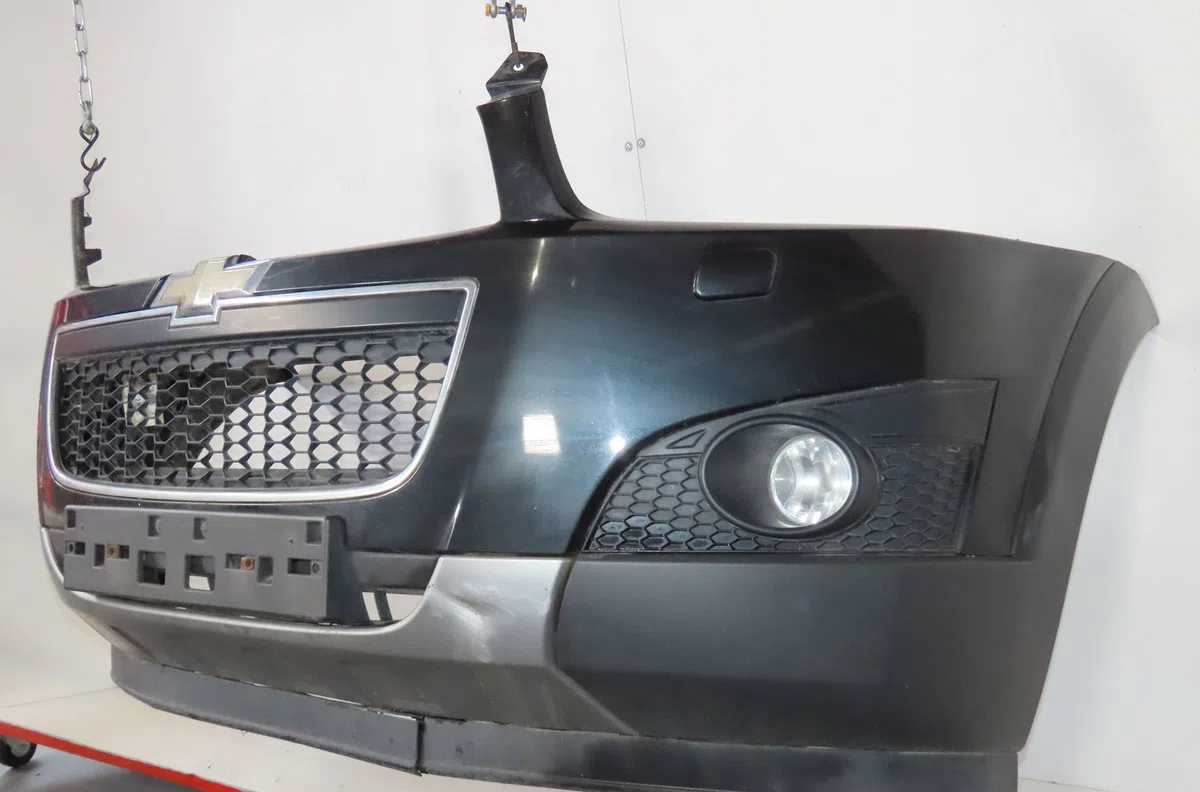 Pare-choc avant Chevrolet CAPTIVA (C100, C140) 2.2 d (2011) occasion