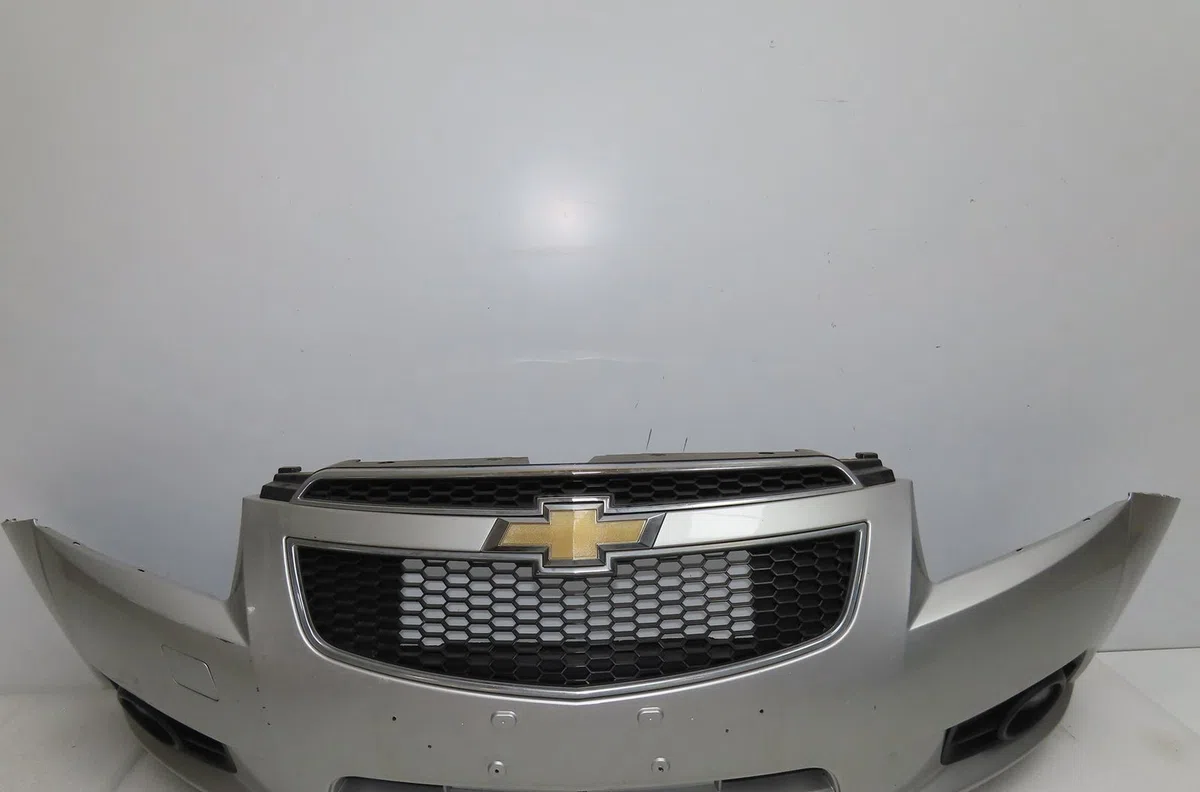 Pare-choc avant Chevrolet CRUZE (J300) 2.0 cdi (2010) occasion