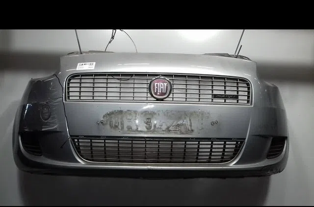 Pare-choc avant Fiat GRANDE PUNTO (199_) 1.3 d multijet (2008) occasion