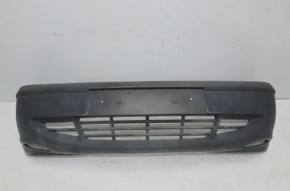 Pare-choc avant Ford COURIER Camionnette-Monospace (J5_, J3_) 1.8 d (1996-2002) occasion