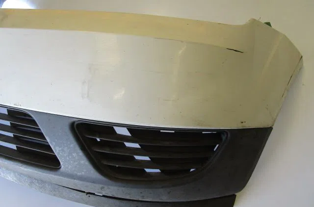 Pare-choc avant FORD FIESTA IV  1.8 D occasion