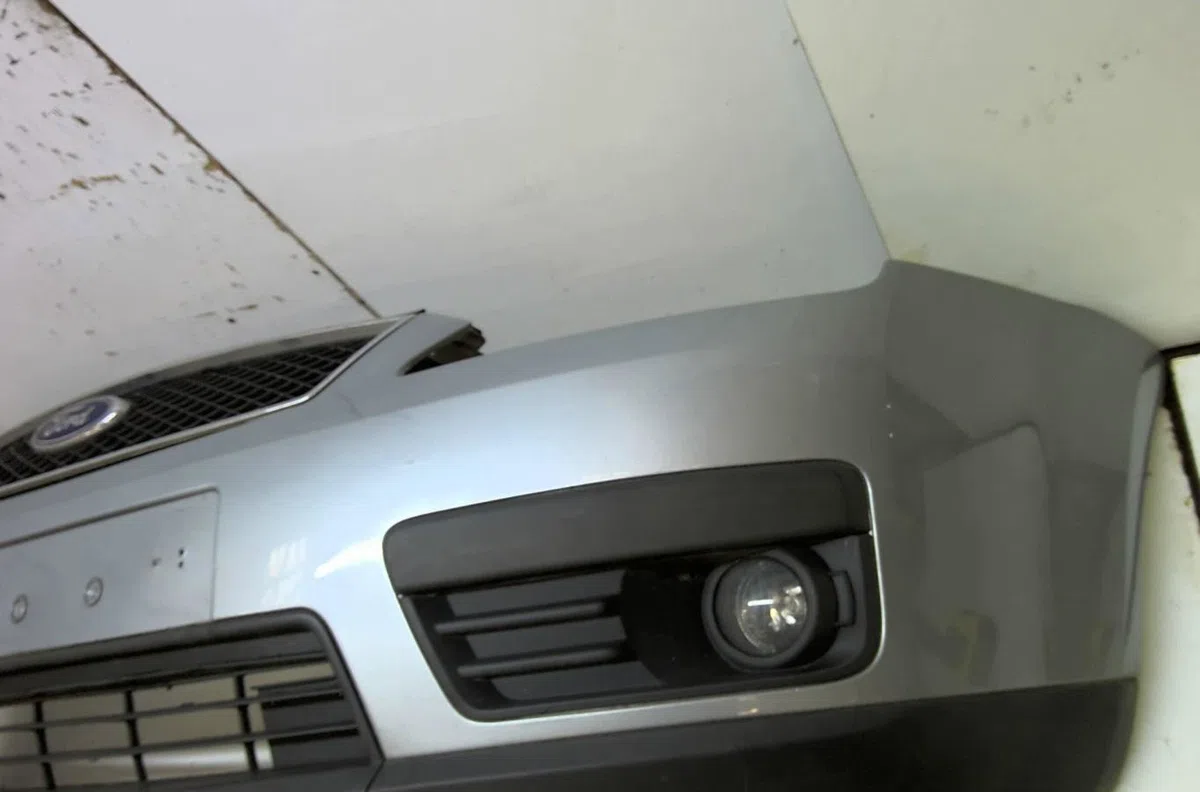 Pare-choc avant Ford FOCUS C-MAX (DM2) 1.8 (2004-2007) occasion