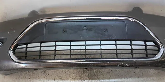 Pare-choc avant Ford FOCUS II Décapotable 2.0 tdci (2006-2010) occasion