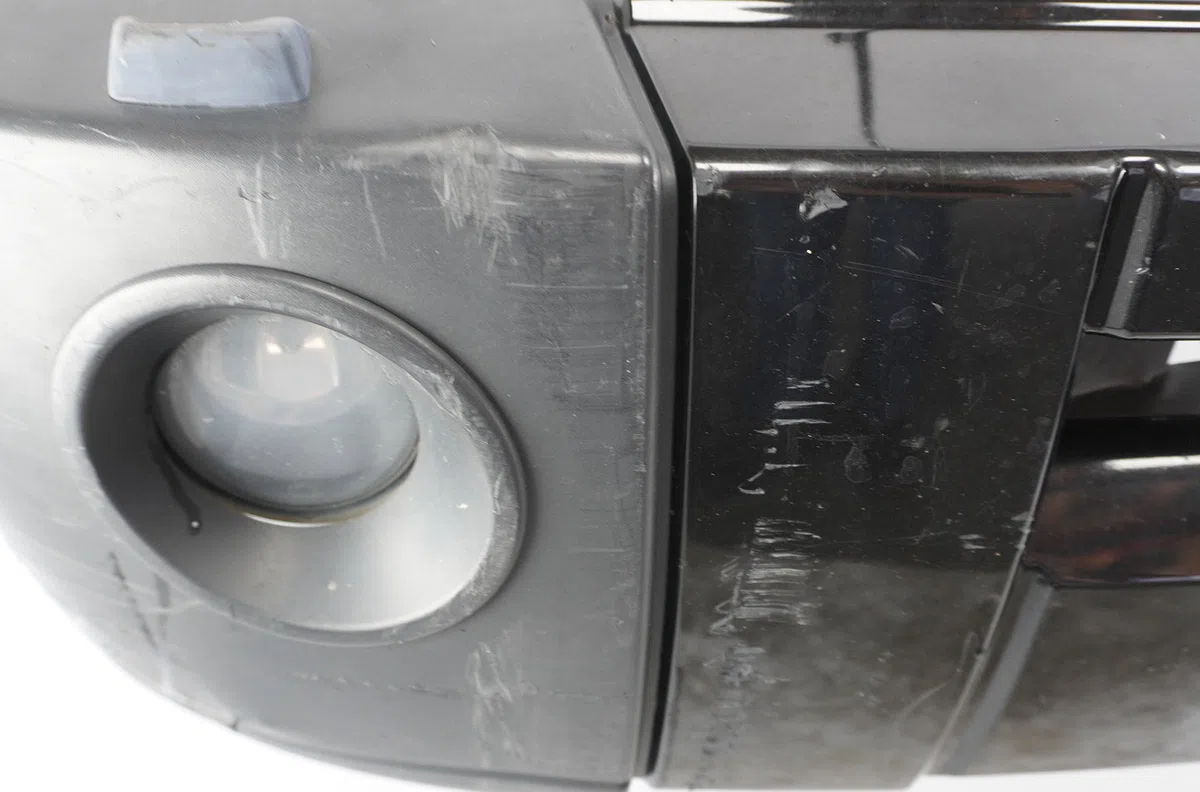 Pare-choc avant Land rover DISCOVERY III (L319) 2.7 td 4x4 (2004-2009) occasion