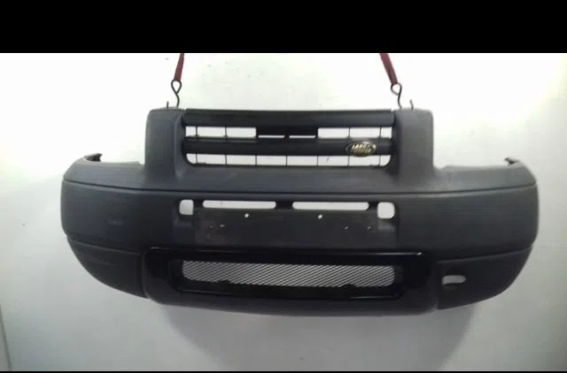Pare-choc avant Land rover FREELANDER I (L314) 2.0 di 4x4 (1998-2000) 5 portes occasion