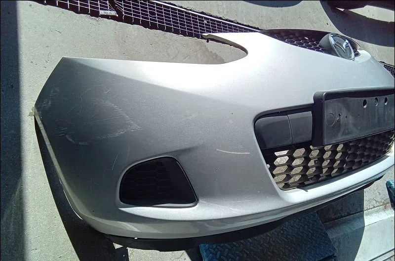 Pare-choc avant Mazda 2 (DE_, DH_) 1.4 mzr-cd (2008-2015) occasion