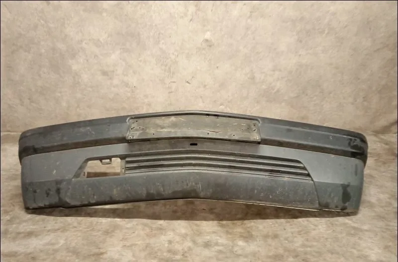 Pare-choc avant Mercedes-benz 190 (W201) D 2.0 (201.122) (1983-1989) occasion