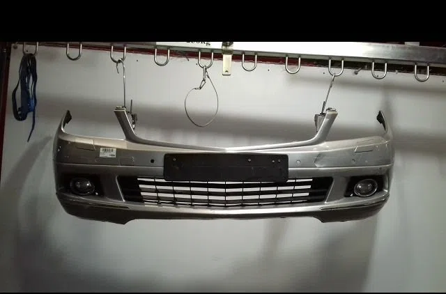 Pare-choc avant Mercedes-benz CLASSE C (W204) C 220 cdi (204.002) (2008-2014) occasion