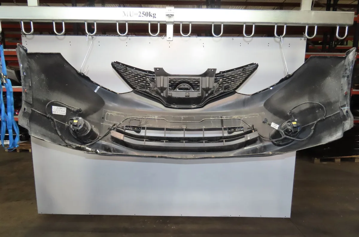 Pare-choc avant Nissan QASHQAI II SUV (J11, J11_) 1.2 dig-t (2013) occasion