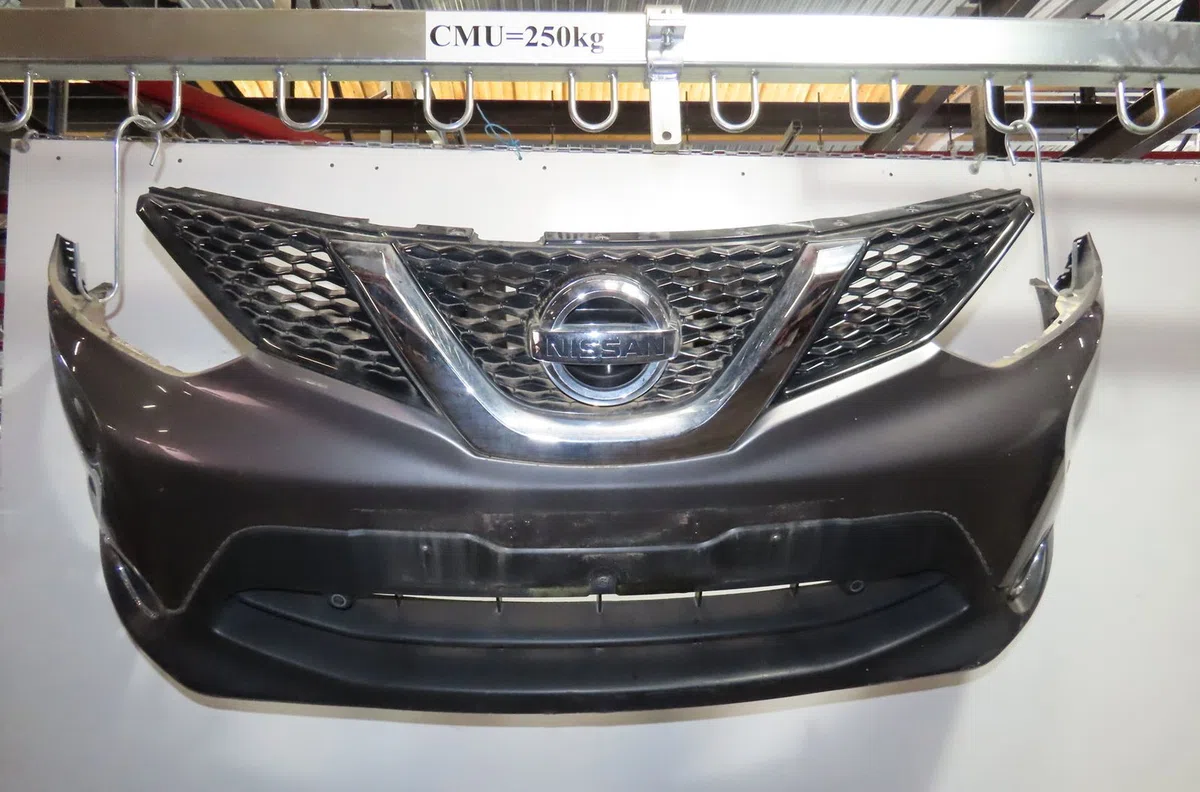 Pare-choc avant Nissan QASHQAI II SUV (J11, J11_) 1.2 dig-t (2013) occasion