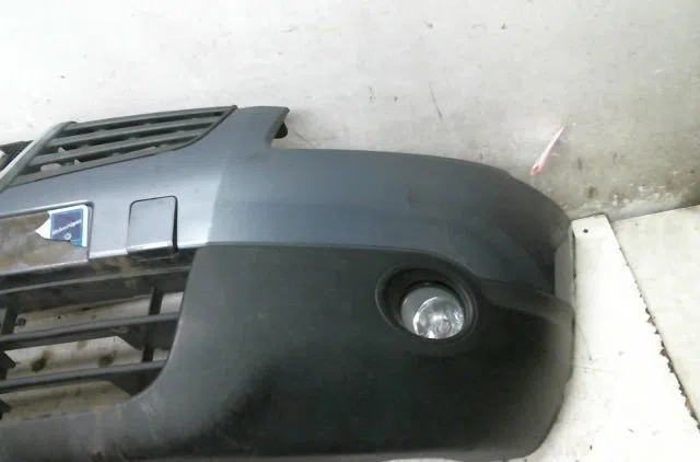 Pare-choc avant Nissan QASHQAI - QASHQAI 2 I (J10, NJ10, JJ10E) 2.0 dci (2007-2013) occasion