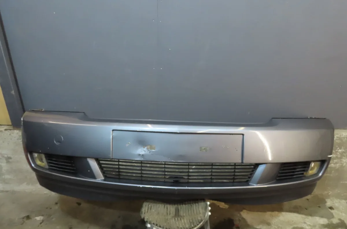 Pare-choc avant Opel VECTRA C GTS (Z02) 1.9 cdti (f68) (2004-2009) occasion