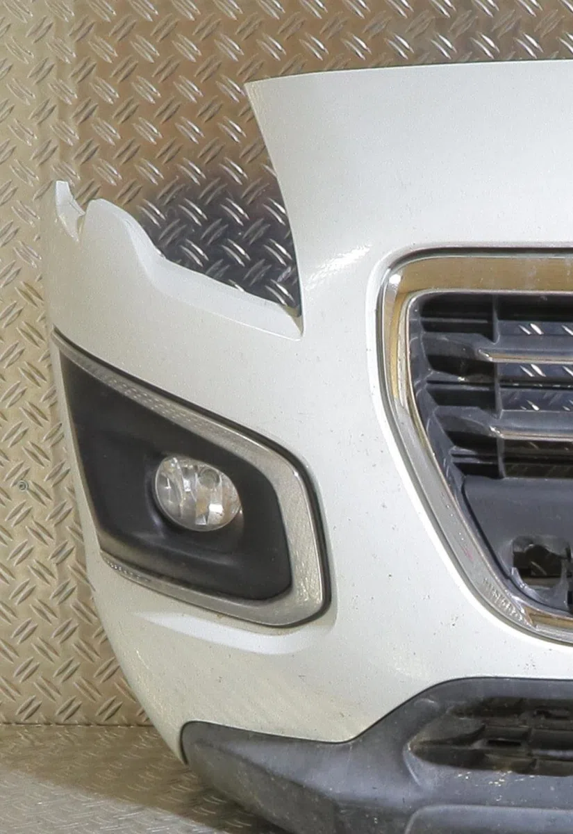 Pare-choc avant PEUGEOT 3008 1 PHASE 2 occasion