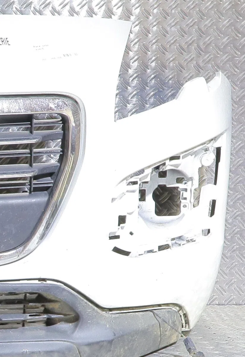 Pare-choc avant PEUGEOT 3008 1 PHASE 2 occasion