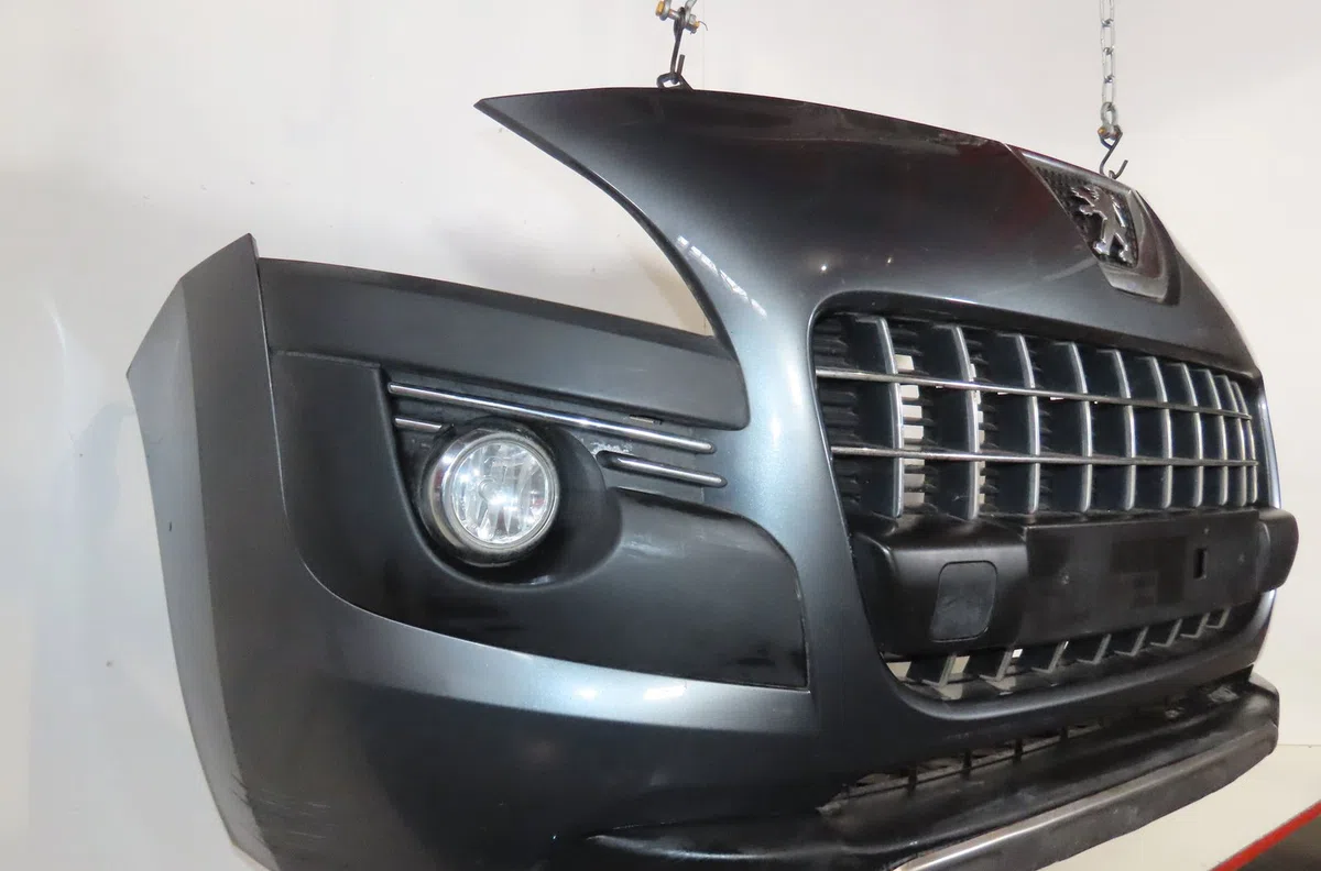 Pare-choc avant Peugeot 3008 Monospace (0U_) 2.0 hdi 150 - bluehdi 150 (2009-2016) 5 portes occasion